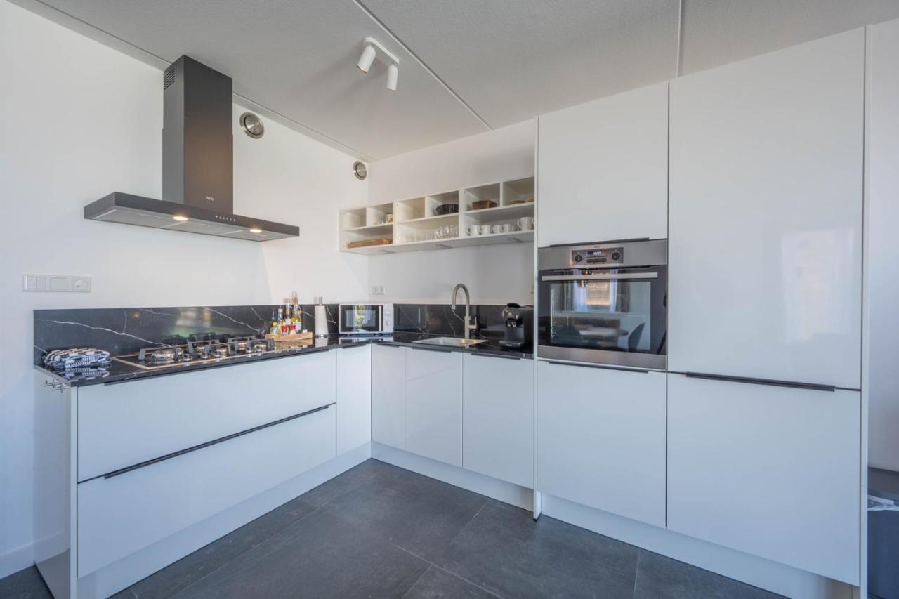 Meerzicht 24 - Luxury Family Accommodation With Beautiful Lake Side View Uitgeest Exterior photo