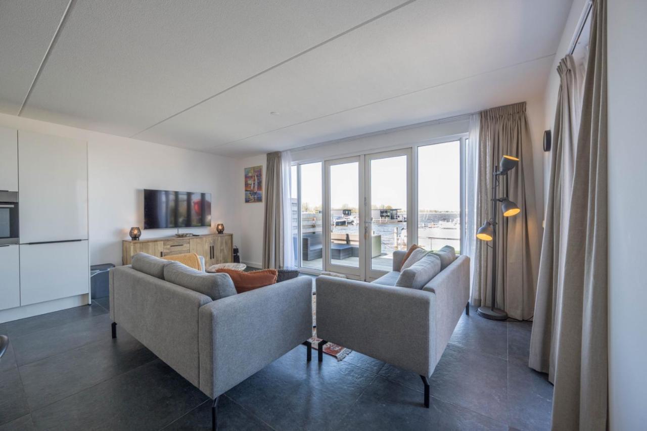 Meerzicht 24 - Luxury Family Accommodation With Beautiful Lake Side View Uitgeest Exterior photo