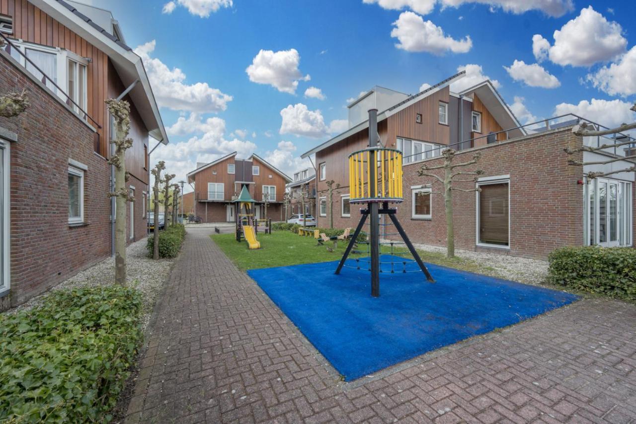 Meerzicht 24 - Luxury Family Accommodation With Beautiful Lake Side View Uitgeest Exterior photo